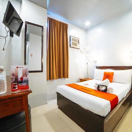 Reddoorz Plus @ Tayuman Manila Exteriér fotografie