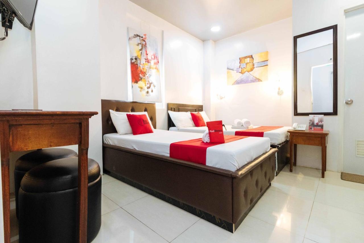 Reddoorz Plus @ Tayuman Manila Exteriér fotografie