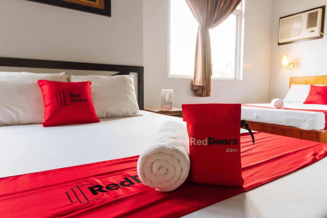 Reddoorz Plus @ Tayuman Manila Exteriér fotografie