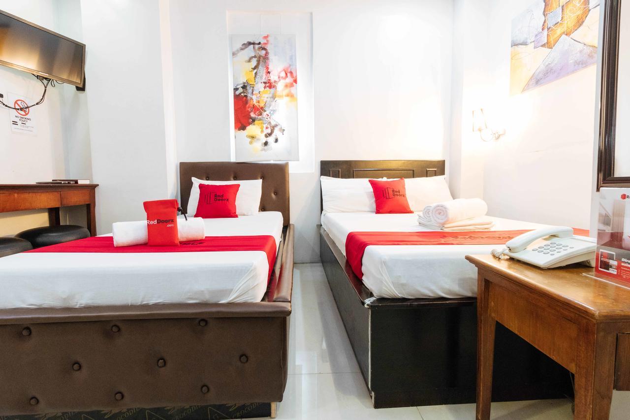 Reddoorz Plus @ Tayuman Manila Exteriér fotografie