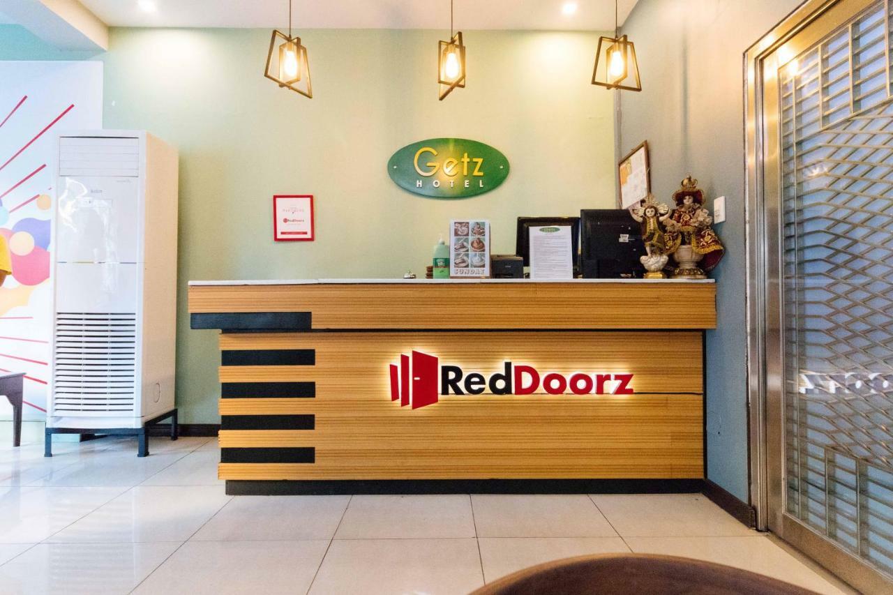 Reddoorz Plus @ Tayuman Manila Exteriér fotografie
